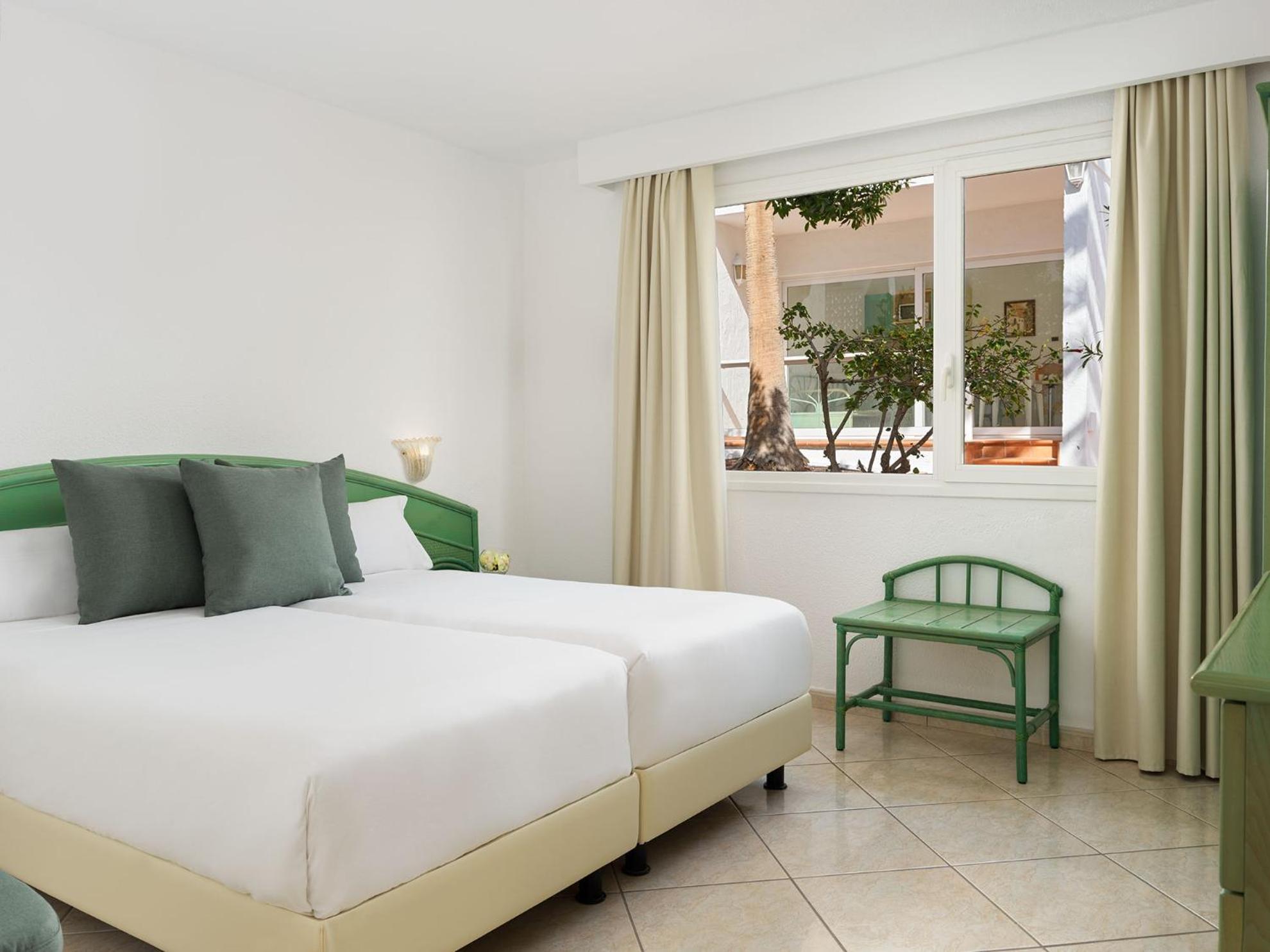 Aparthotel Esquinzo Y Monte Del Mar Playa De Esquinzo Exteriér fotografie